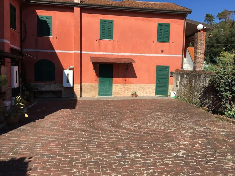 Le Rose , Relax In Casolare Del 1700 Apartment Sarzana Bagian luar foto